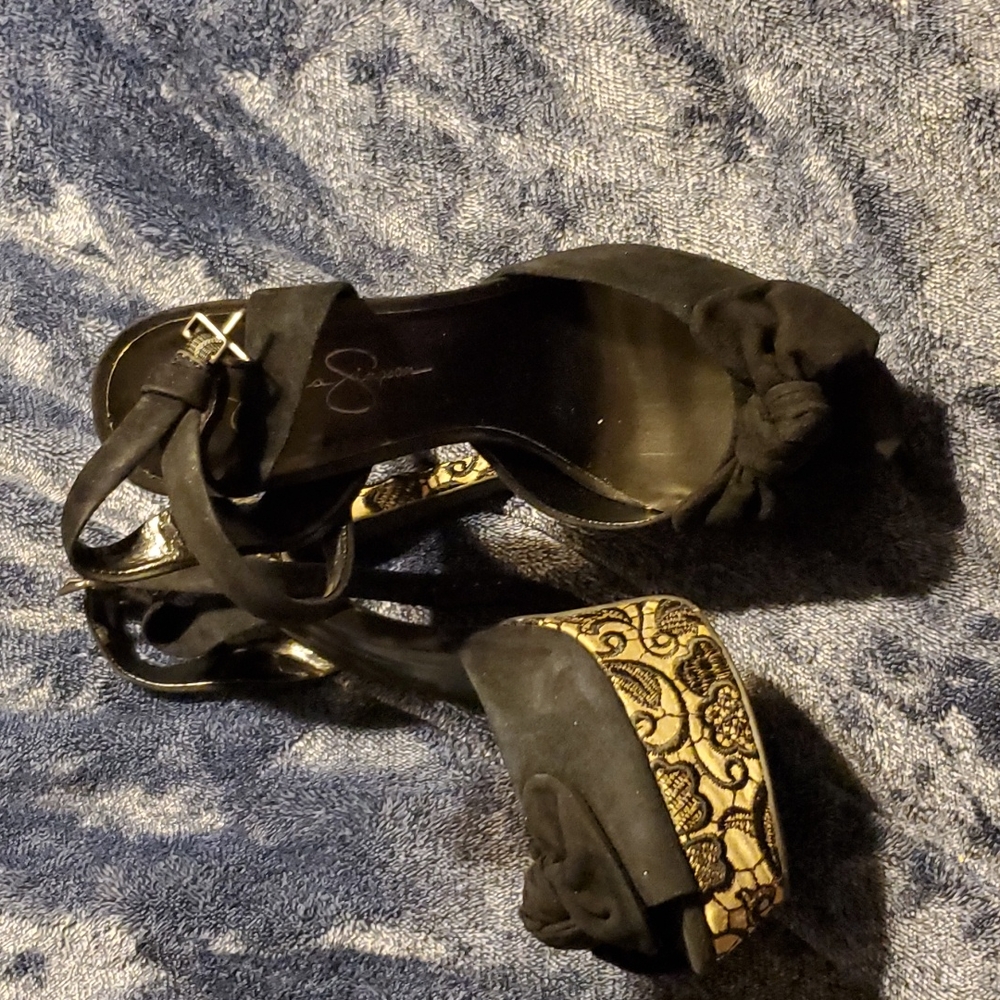 Two toned slingbacks - Picture 2 of 3